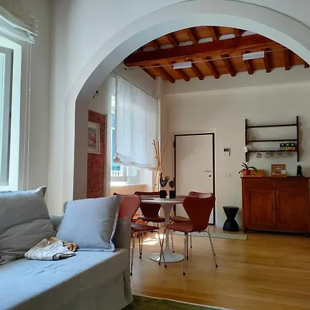 Apartment Pagal *